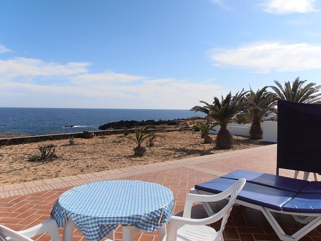 vue sur l’océan depuis la terrasse